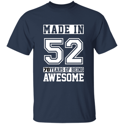70 Year Old Awesome Since 1952 70th Birthday Gifts Men T-Shirt