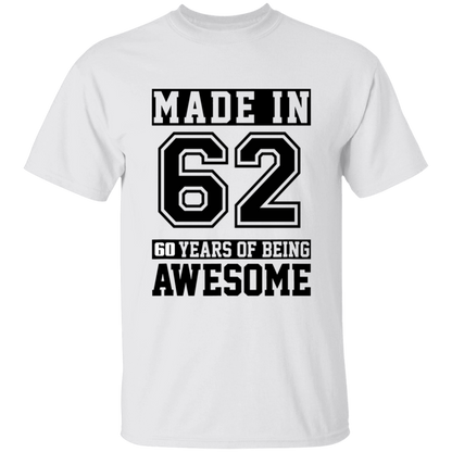 60 Year Old Awesome Since 1962 60th Birthday Gifts Men T-Shirt