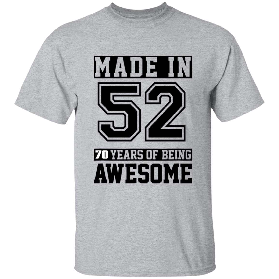 70 Year Old Awesome Since 1952 70th Birthday Gifts Men T-Shirt