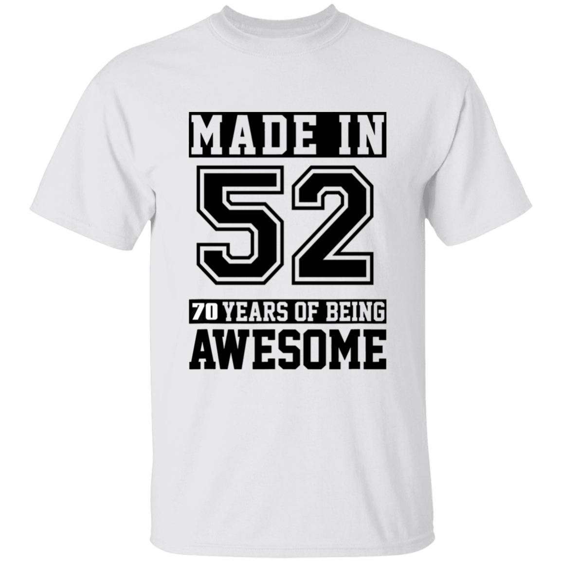 70 Year Old Awesome Since 1952 70th Birthday Gifts Men T-Shirt