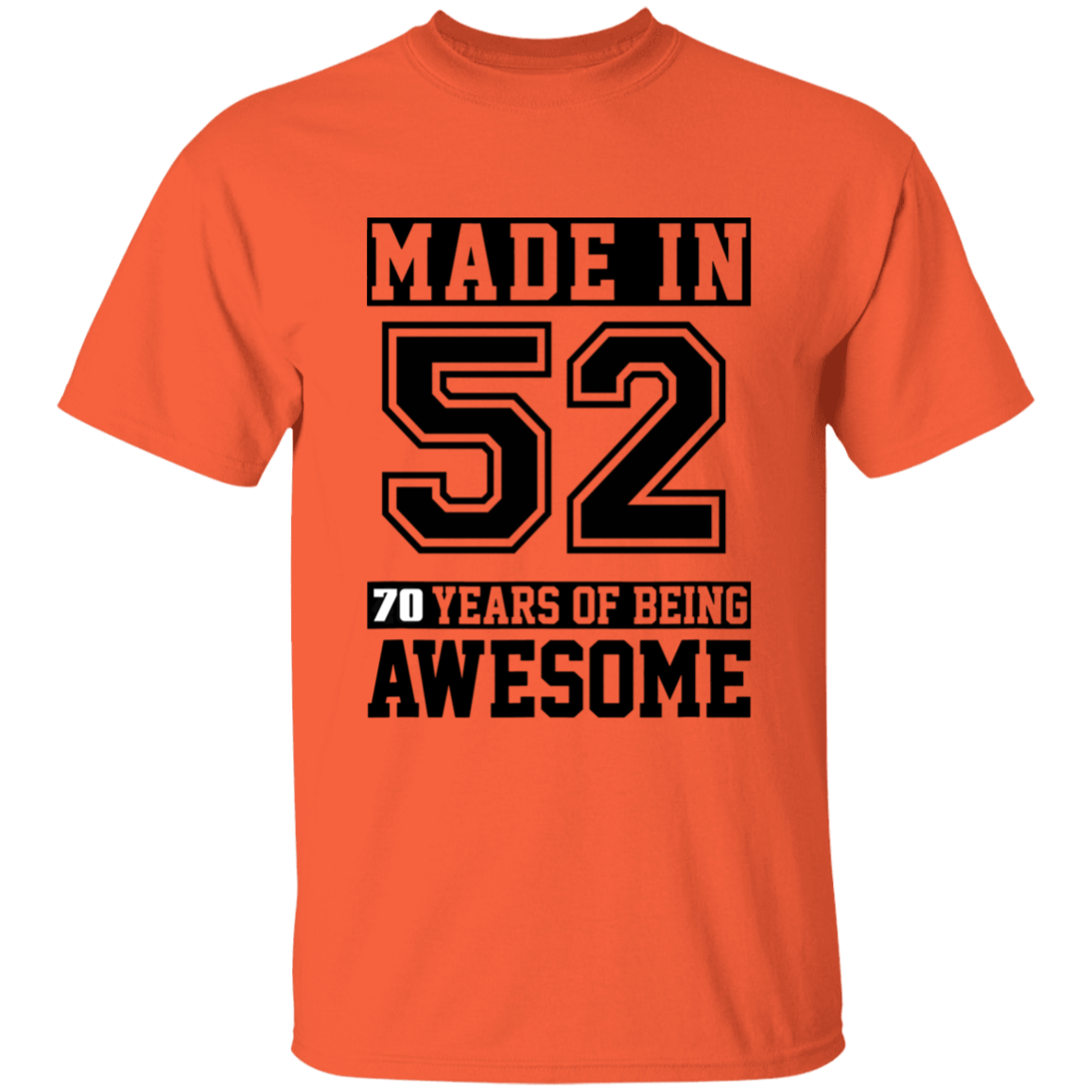 70 Year Old Awesome Since 1952 70th Birthday Gifts Men T-Shirt