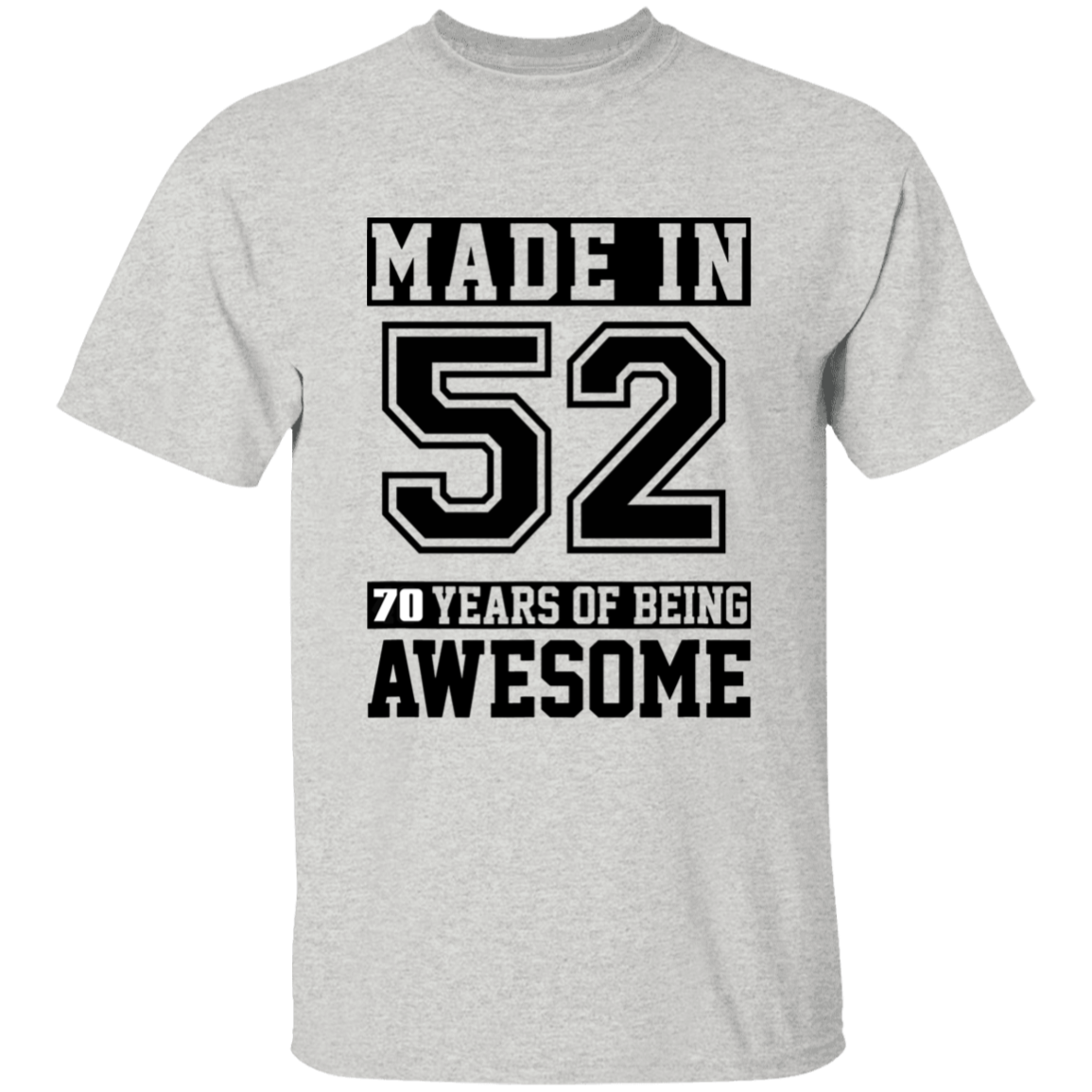 70 Year Old Awesome Since 1952 70th Birthday Gifts Men T-Shirt